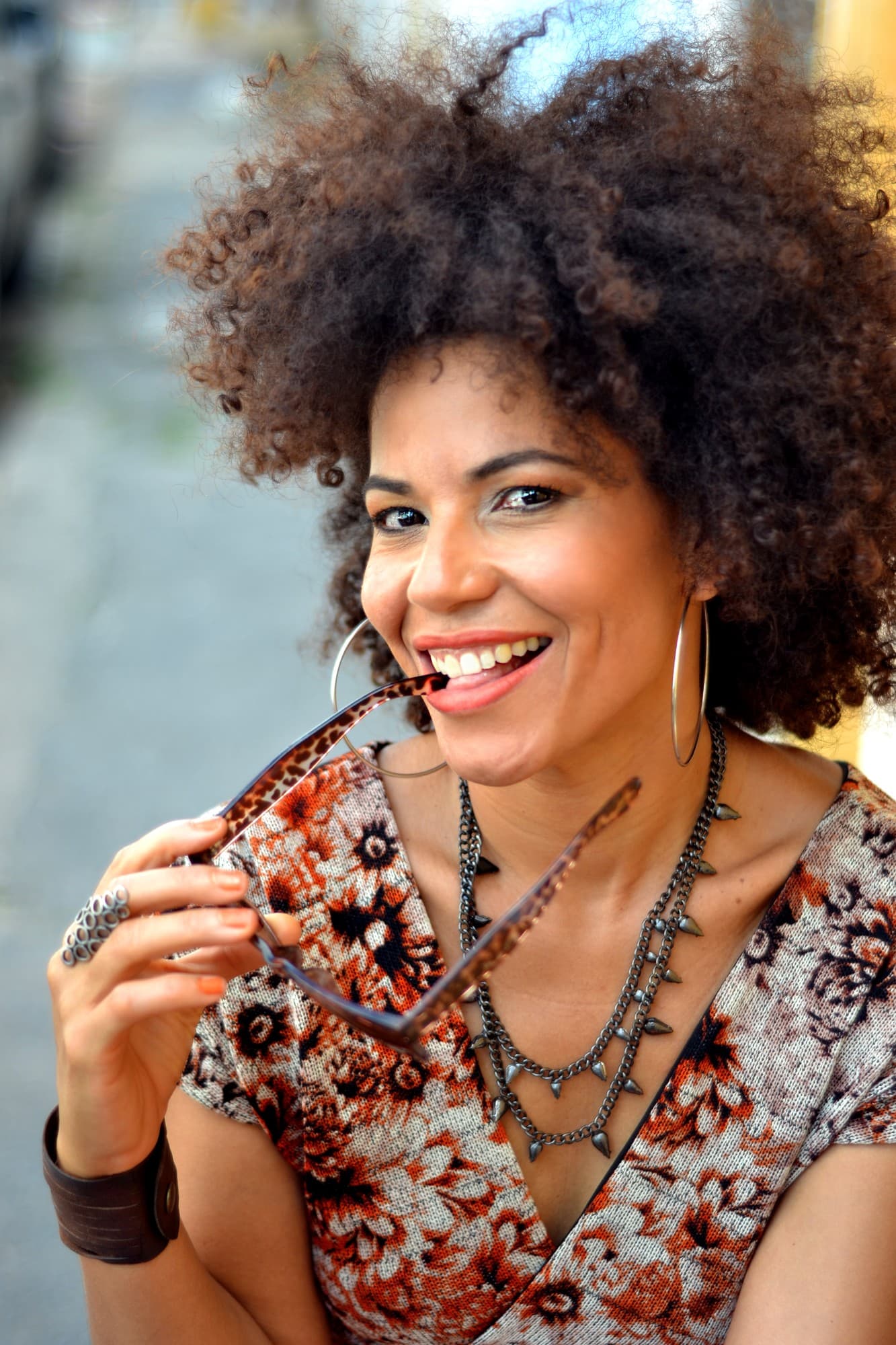 Alê Estrela, fundadora da Alê Estrela Cabelo e Arte